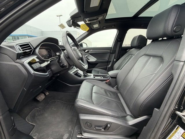 2025 Audi Q3 S line Premium