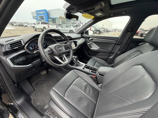 2025 Audi Q3 S line Premium