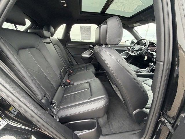 2025 Audi Q3 S line Premium