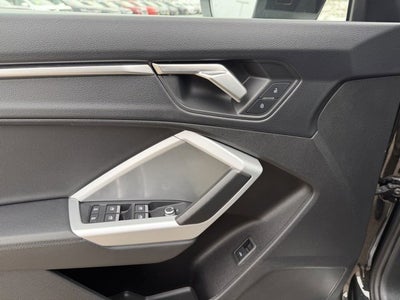 2025 Audi Q3 S line Premium