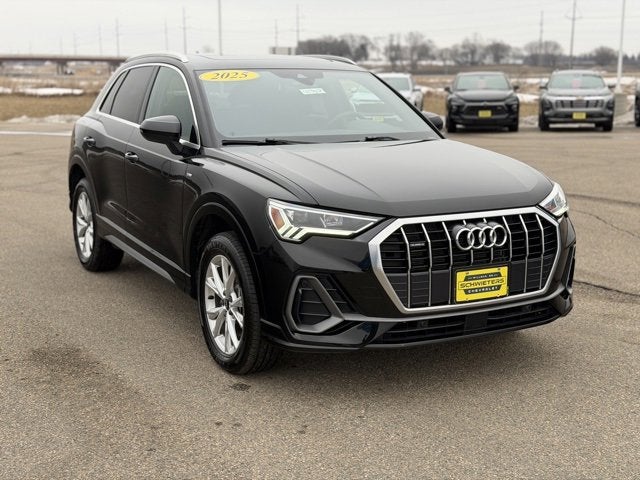 2025 Audi Q3 S line Premium