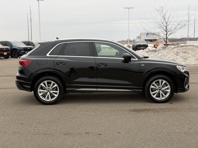 2025 Audi Q3 S line Premium