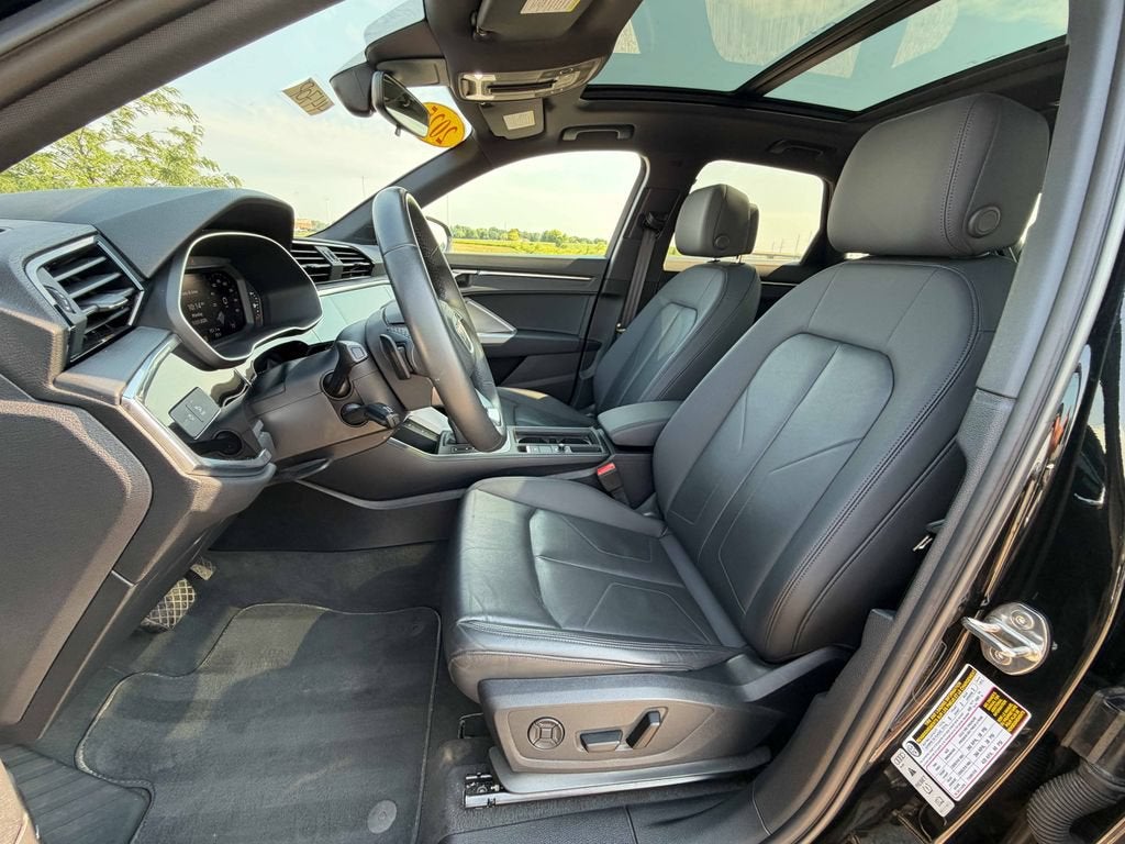 2025 Audi Q3 S line Premium