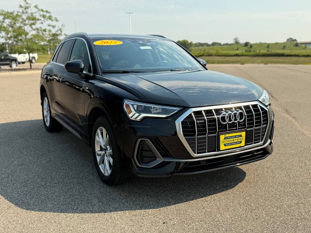 2025 Audi Q3 S line Premium