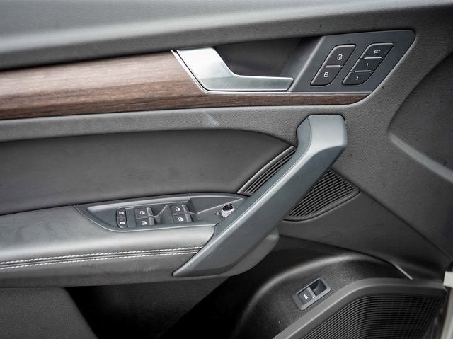 2024 Audi Q5 S line Premium Plus