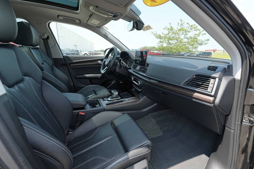 2024 Audi Q5 S line Premium Plus