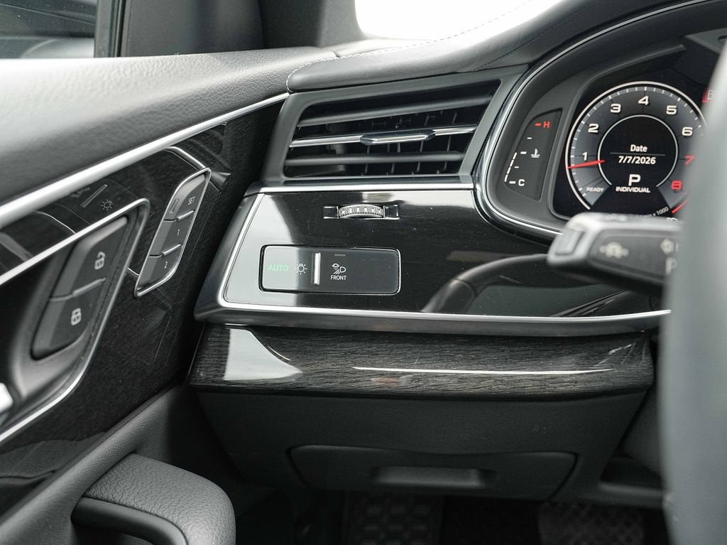 2019 Audi Q8 Prestige