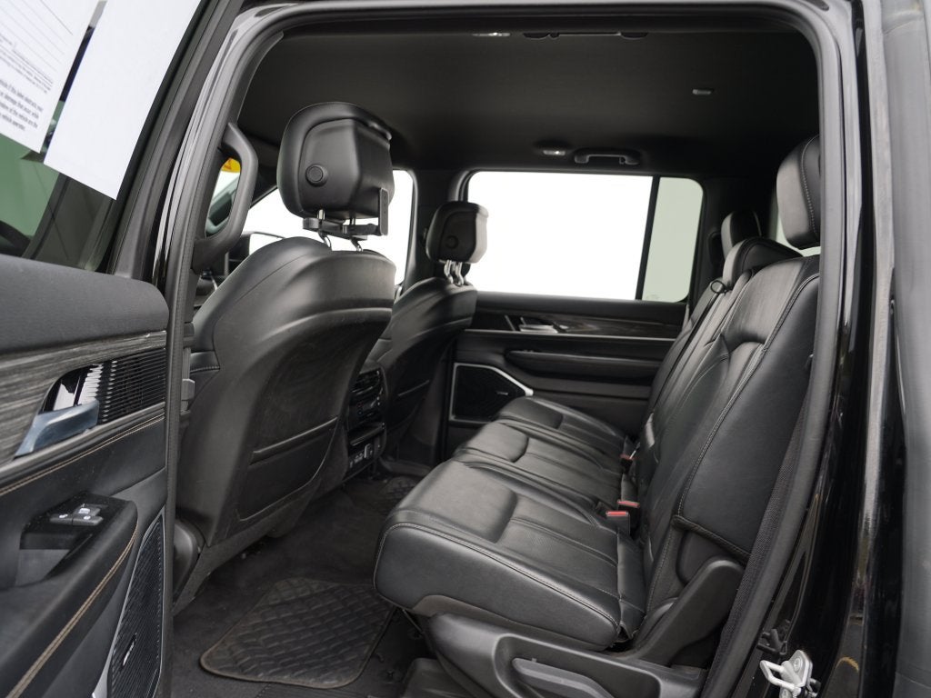 2022 Jeep Wagoneer Series II 4x4