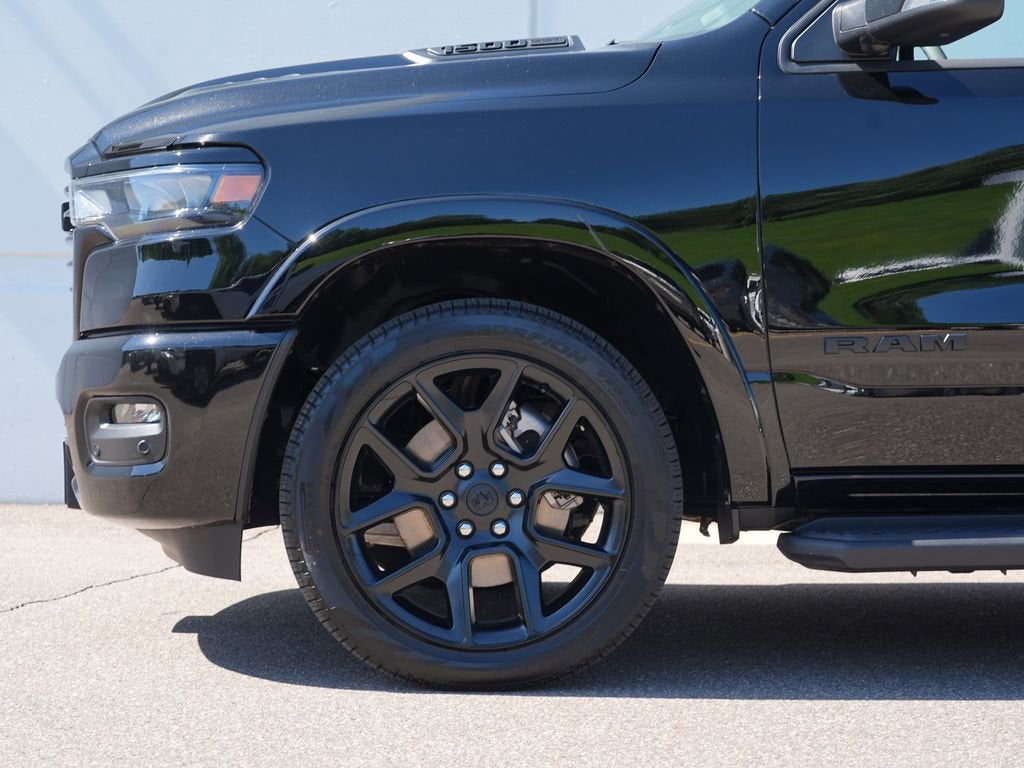 2025 RAM 1500 Laramie Crew Cab 4x4 5'7" Box