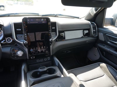 2025 RAM 1500 Laramie Crew Cab 4x4 5'7" Box