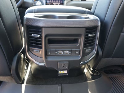2025 RAM 1500 Laramie Crew Cab 4x4 5'7" Box