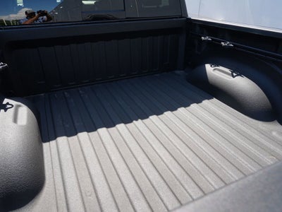 2025 RAM 1500 Laramie Crew Cab 4x4 5'7" Box