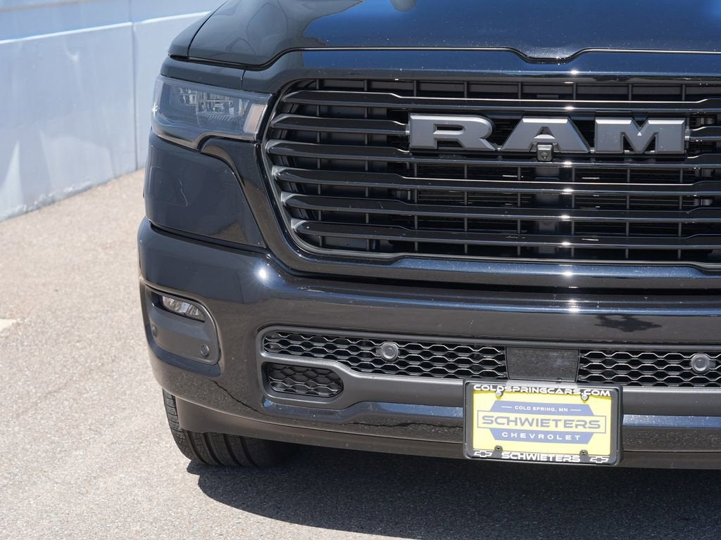 2025 RAM 1500 Laramie Crew Cab 4x4 5'7" Box