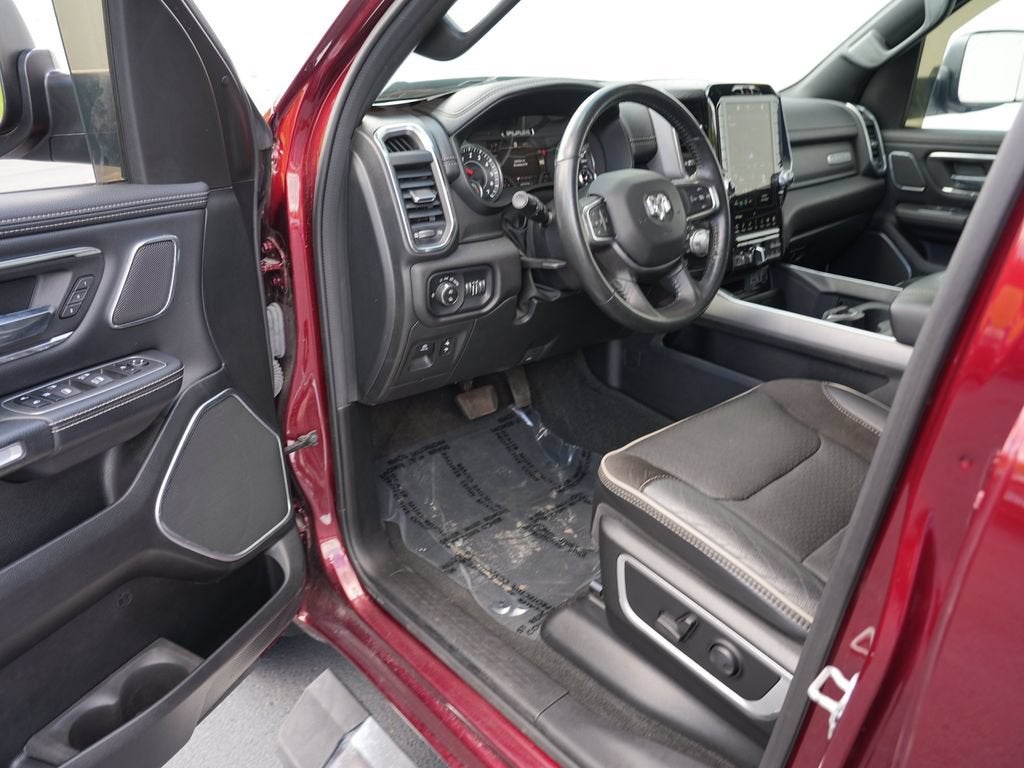 2023 RAM 1500 Laramie Crew Cab 4x4 5'7" Box