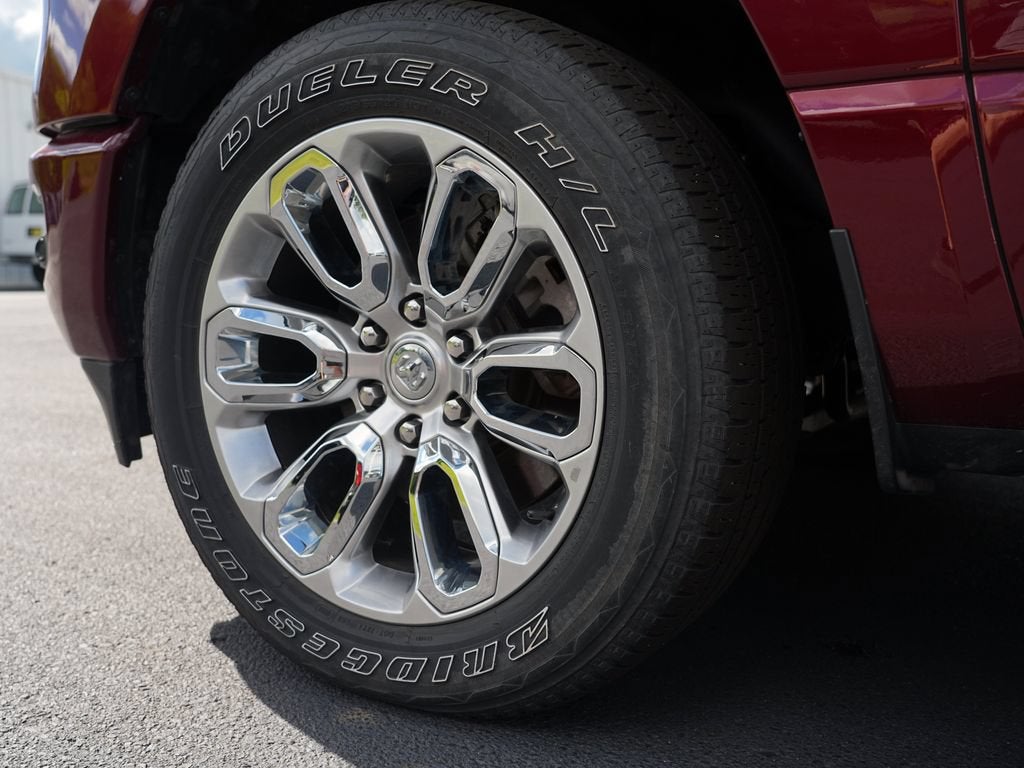 2023 RAM 1500 Laramie Crew Cab 4x4 5'7" Box
