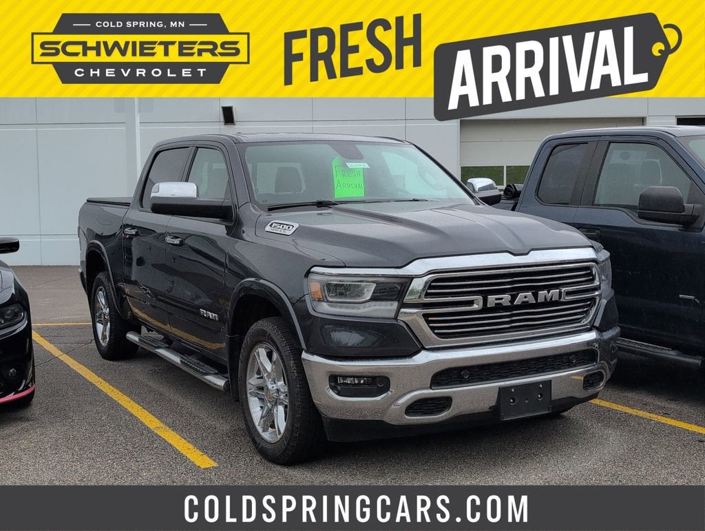 2019 RAM 1500 Laramie Crew Cab 4x4 5'7" Box