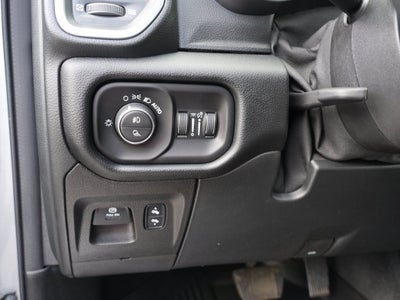 2022 RAM 1500 Laramie Crew Cab 4x4 6'4" Box
