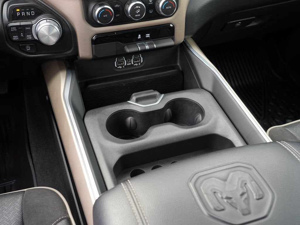 2022 RAM 1500 Laramie Crew Cab 4x4 6'4" Box