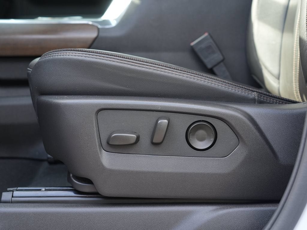 2025 Chevrolet Silverado 3500 HD High Country