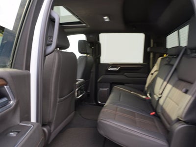 2025 Chevrolet Silverado 3500 HD High Country
