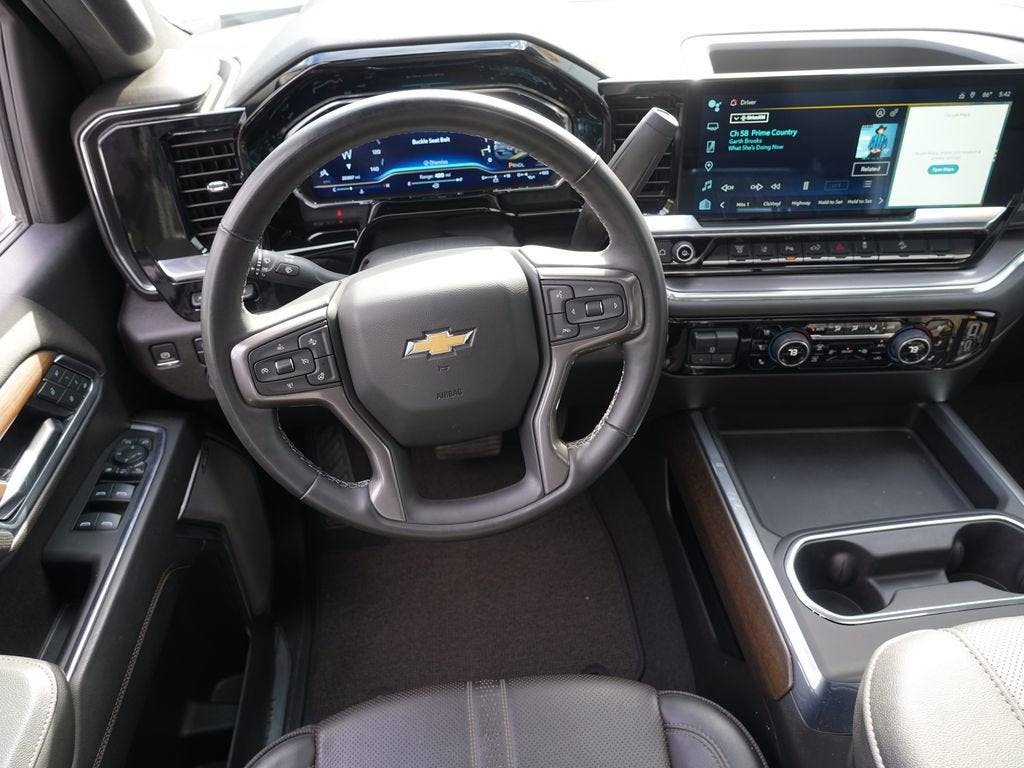 2025 Chevrolet Silverado 3500 HD High Country