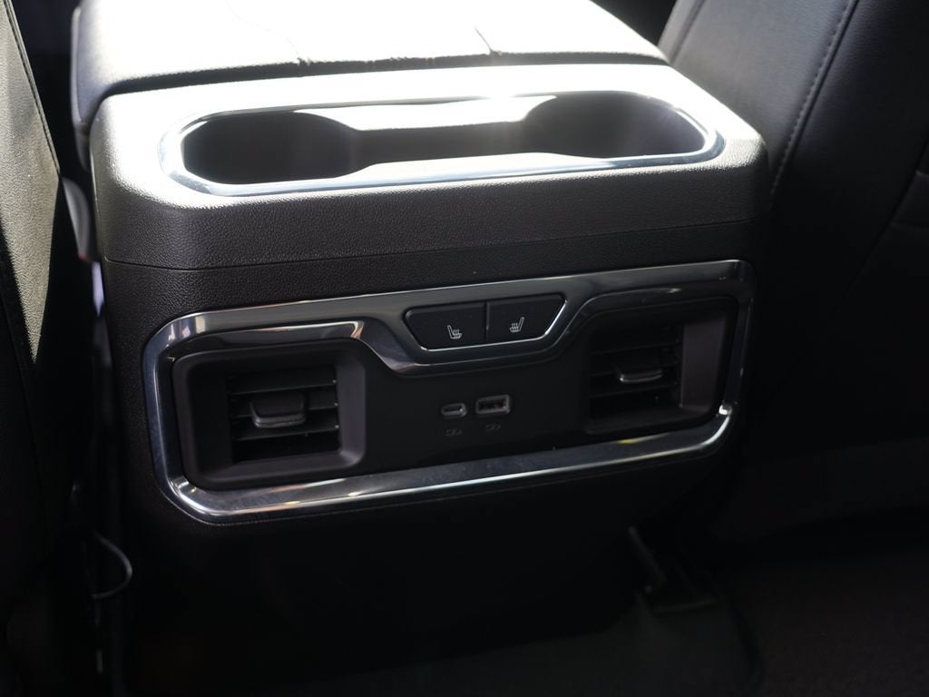 2025 Chevrolet Silverado 3500 HD High Country