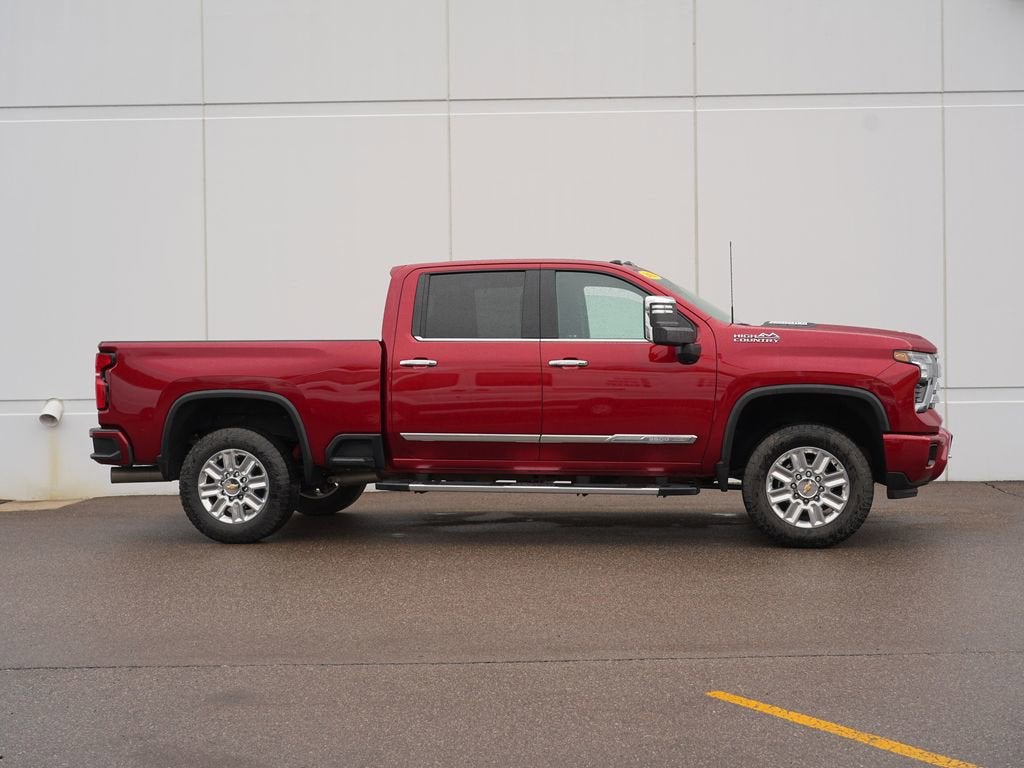 2025 Chevrolet Silverado 3500 HD High Country
