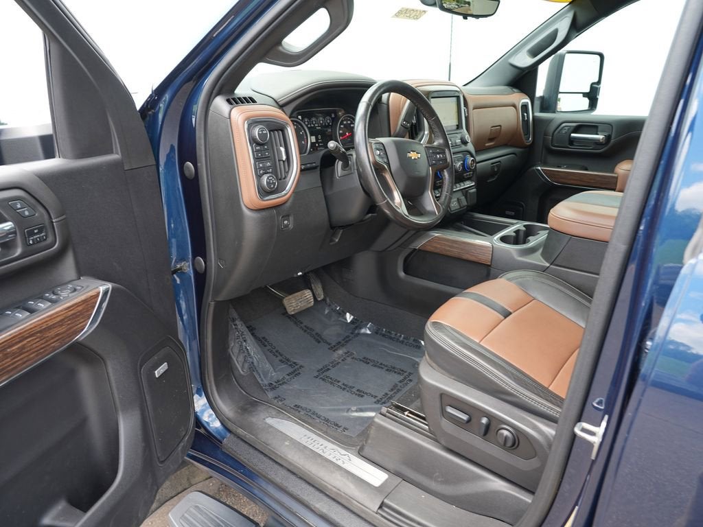 2023 Chevrolet Silverado 3500 HD High Country