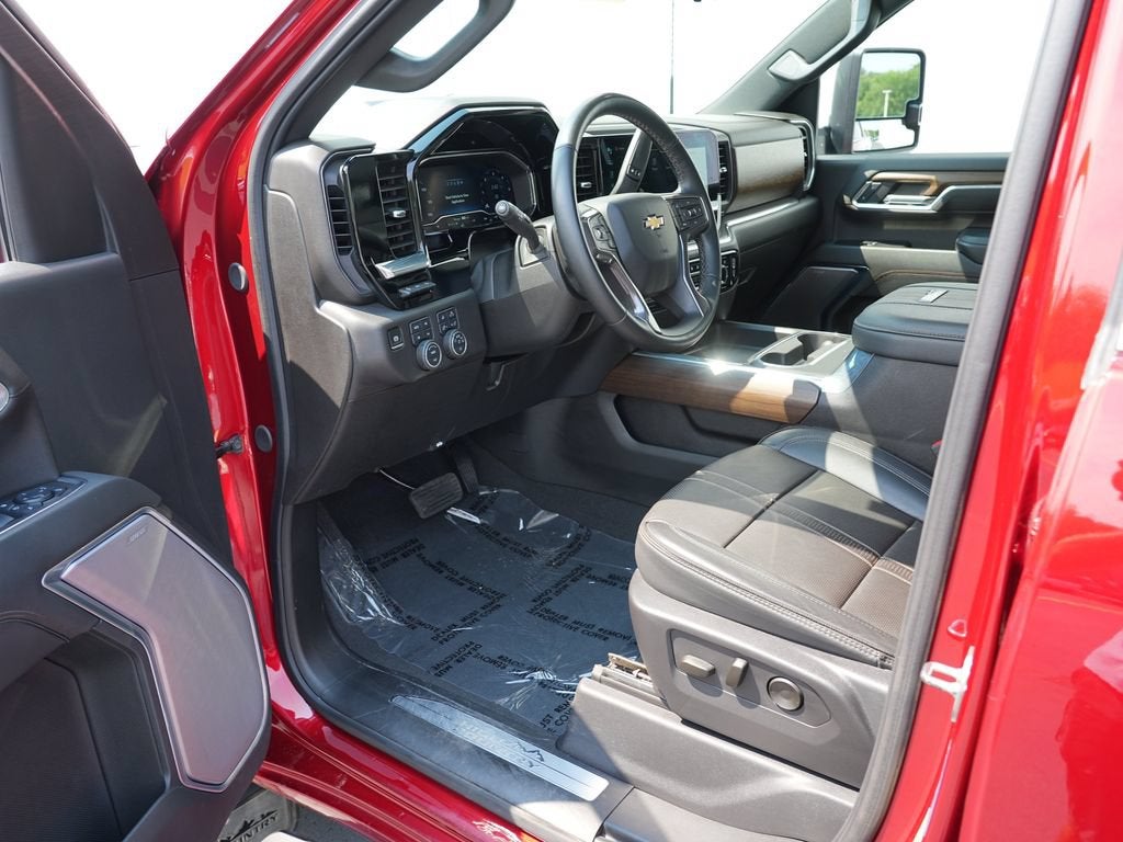 2024 Chevrolet Silverado 3500 HD High Country