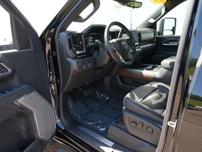 2024 Chevrolet Silverado 3500 HD High Country