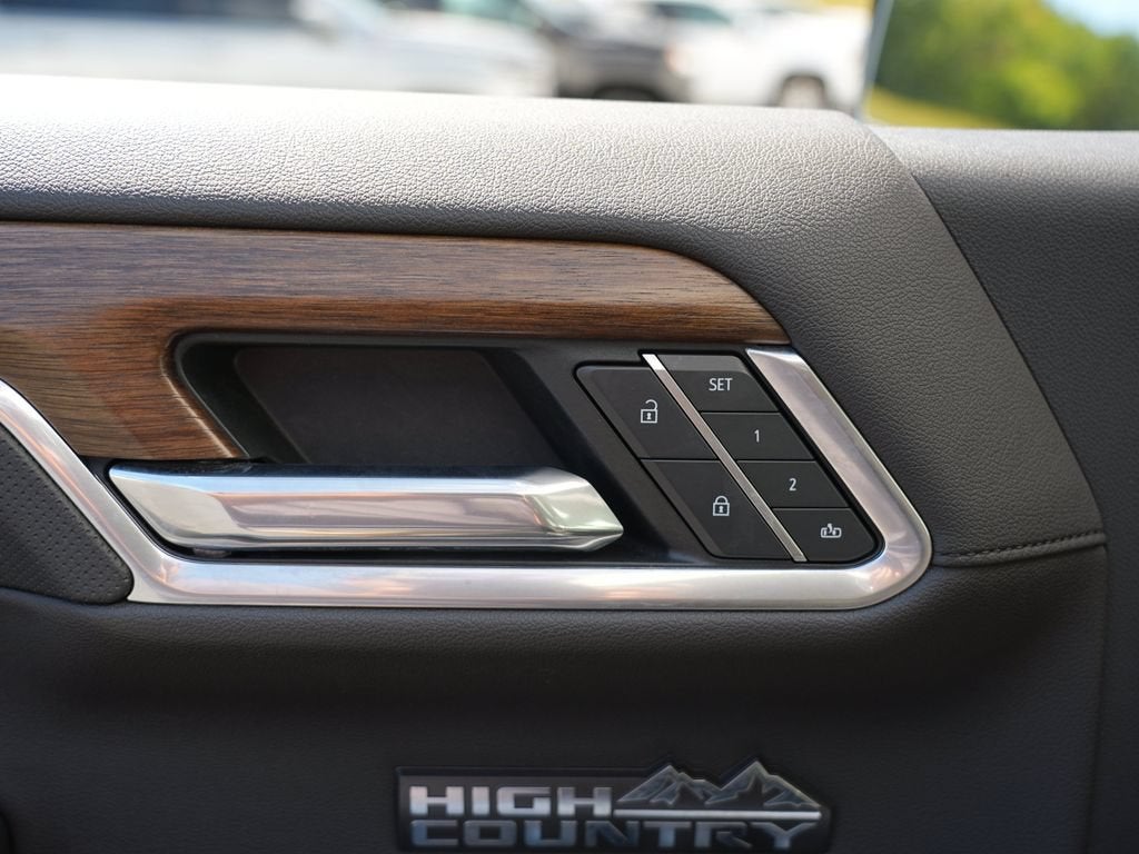 2022 Chevrolet Silverado 1500 High Country