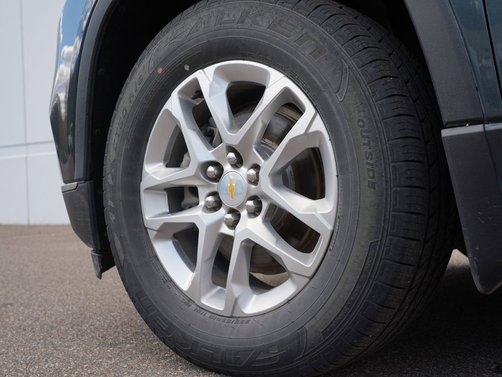 2021 Chevrolet Traverse LT Cloth