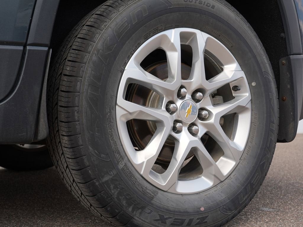 2021 Chevrolet Traverse LT Cloth