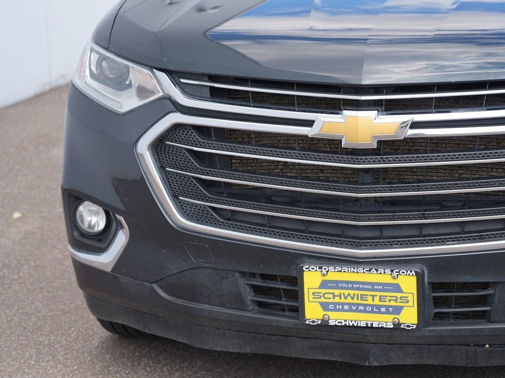 2021 Chevrolet Traverse LT Cloth