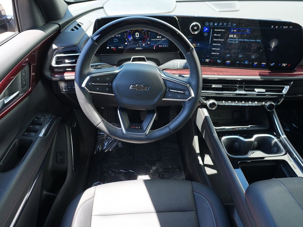 2025 Chevrolet Traverse Z71