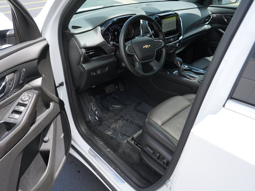 2023 Chevrolet Traverse High Country