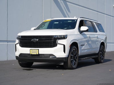 2023 Chevrolet Suburban RST