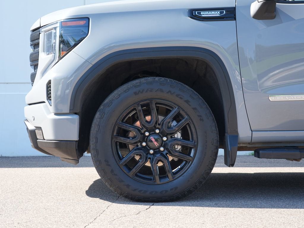 2024 GMC Sierra 1500 Elevation