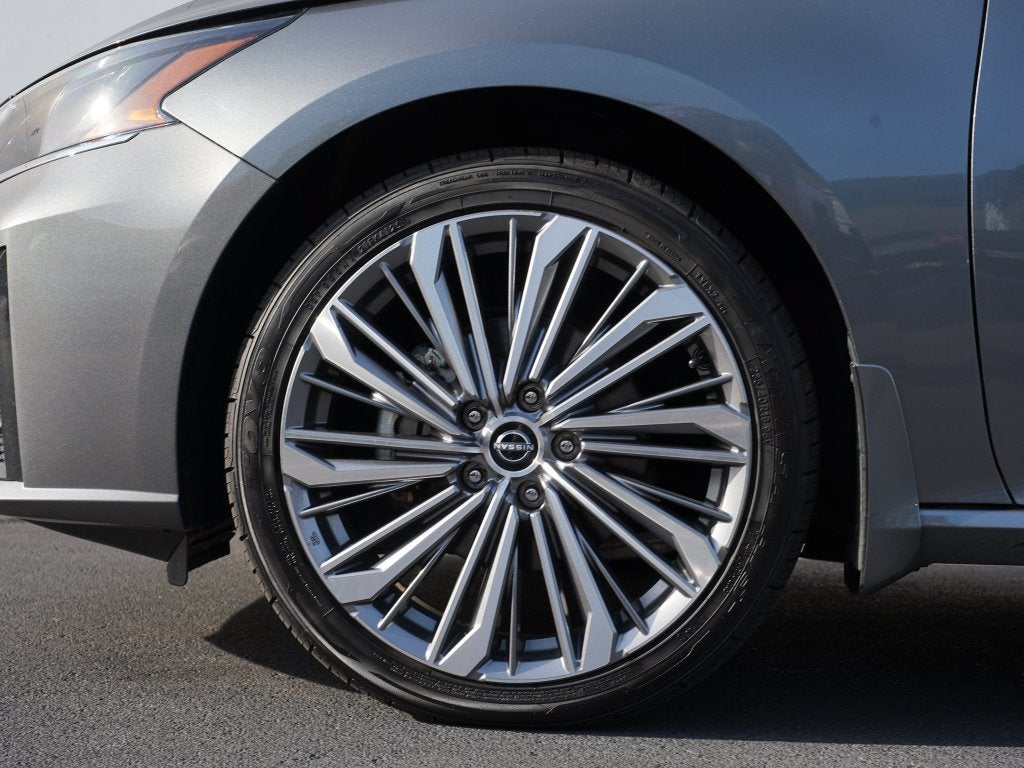 2023 Nissan Altima SL Intelligent AWD