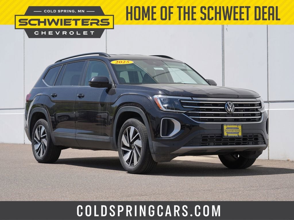 2025 Volkswagen Atlas 2.0T SE w/Technology
