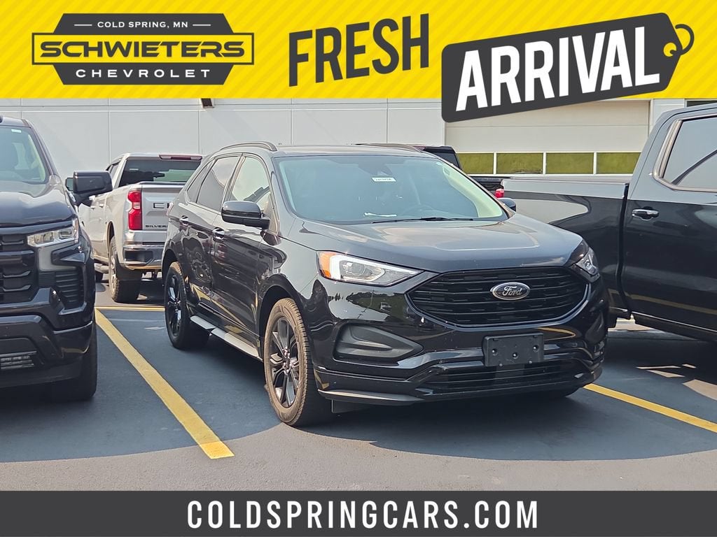 2022 Ford Edge SE