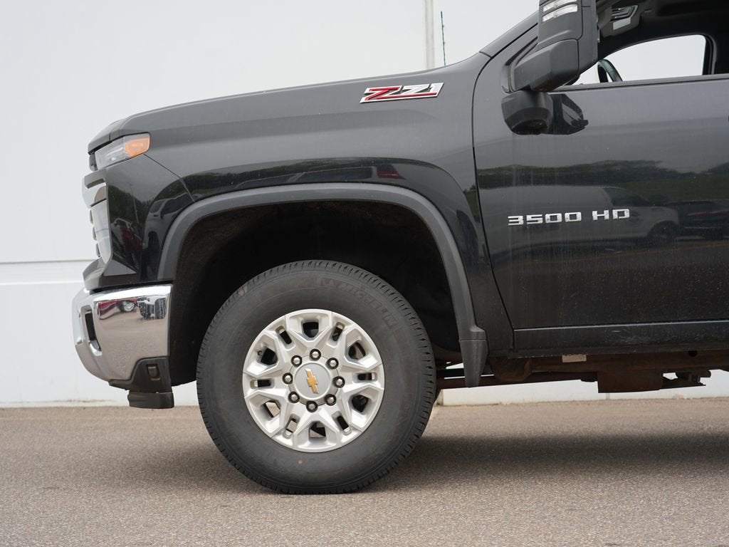 2025 Chevrolet Silverado 3500 HD LT