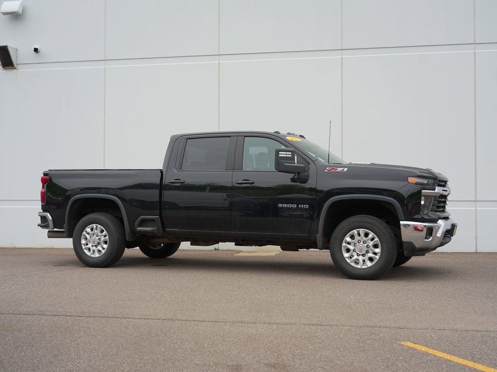 2025 Chevrolet Silverado 3500 HD LT