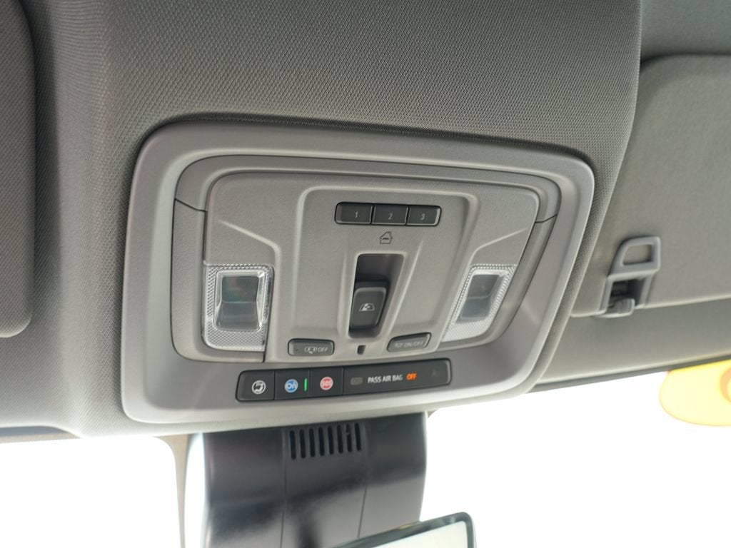 2025 Chevrolet Silverado 3500 HD LTZ