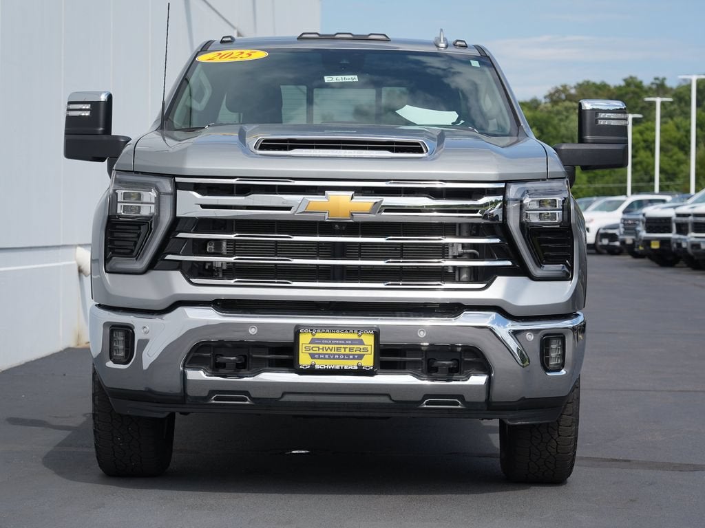 2025 Chevrolet Silverado 3500 HD LTZ