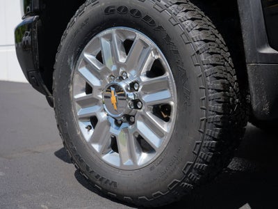 2025 Chevrolet Silverado 3500 HD High Country