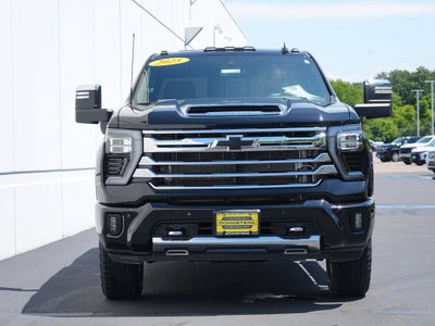 2025 Chevrolet Silverado 3500 HD High Country
