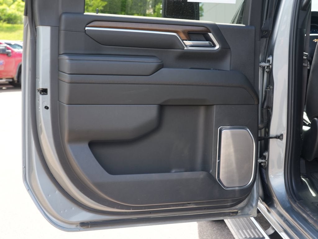 2025 Chevrolet Silverado 3500 HD High Country