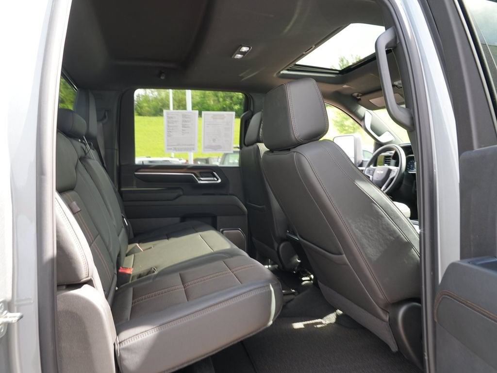 2025 Chevrolet Silverado 3500 HD High Country