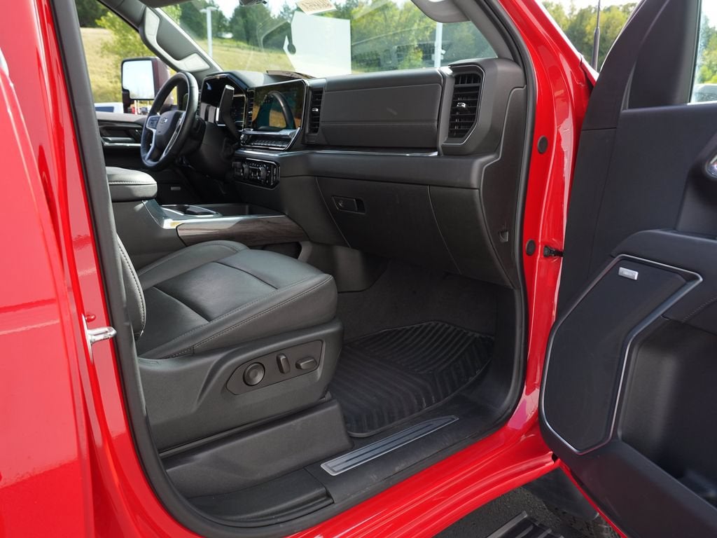 2024 Chevrolet Silverado 3500 HD LTZ